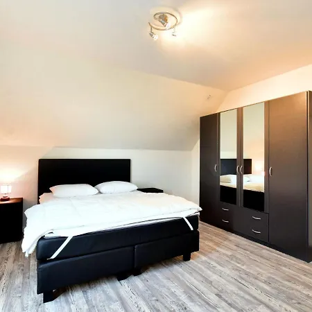 In Hastiere With Valley Views *